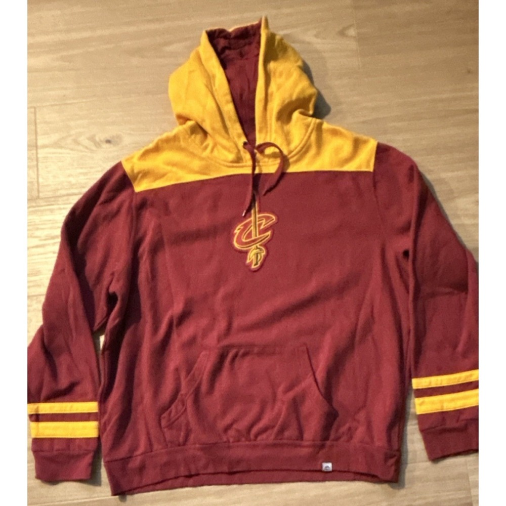 Cleveland Cavaliers 2XL Sweatshirt Hoodie Maroon Yellow NBA Basketball